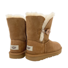 Load image into Gallery viewer, Kids' BAILEY Button II Boot