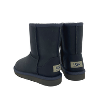 Load image into Gallery viewer, Kids&#39; CLASSIC Leather Boot
