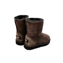 Load image into Gallery viewer, Kids&#39; CLASSIC Boot
