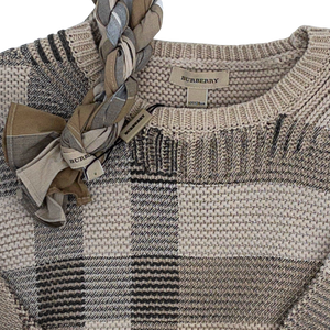 B- Knitted Sweater