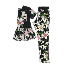 Load image into Gallery viewer, D&amp;G Lilies set
