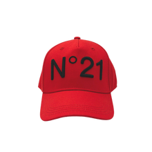 Load image into Gallery viewer, N°21 Shield cap
